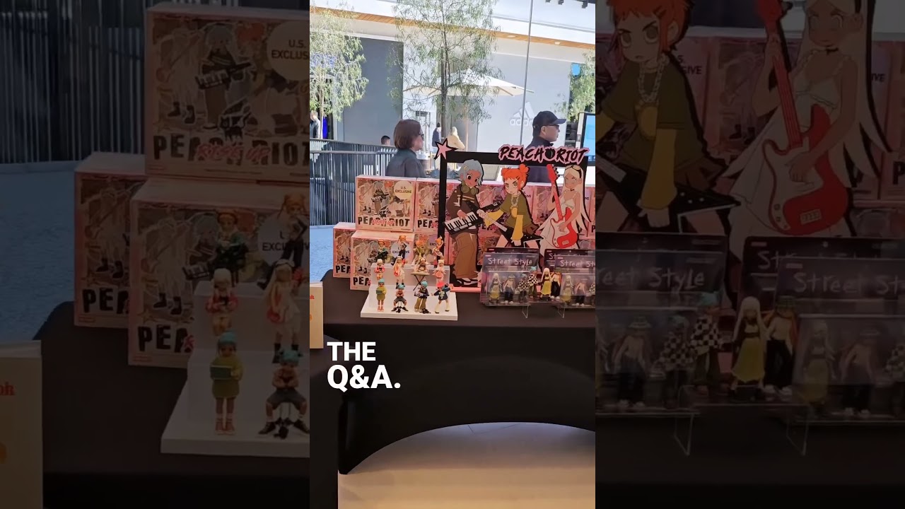 MEETING PEACH RIOT @ POP MART 🍑✨ 