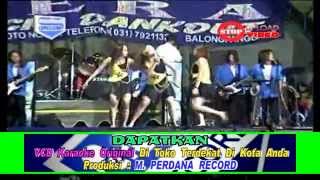 Trio Macan - Bintang Pentas ( Official Music Video )