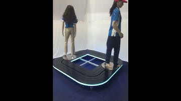 Large Floor Product Moving Display Conveyor