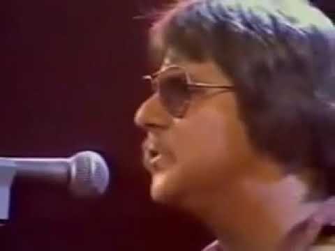 Leon Haines Band - I Wanna See You Now (Live Performance)