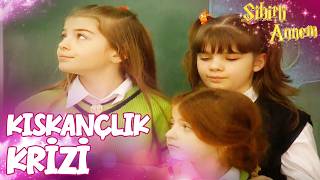 Çilek, Kaan İçin Arkadaşının Saçına Yapıştı | Sihirli Annem