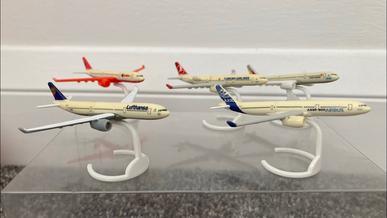 Kinder egg planes!! 🤔