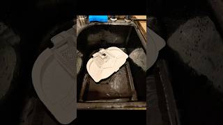 Roborock QV35A - Cleaning the Tray
