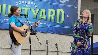 Tae & Genevieve - Thrift Shop PogoStick - Paper Valley Courtyard, Appleton WI 7-19-2023