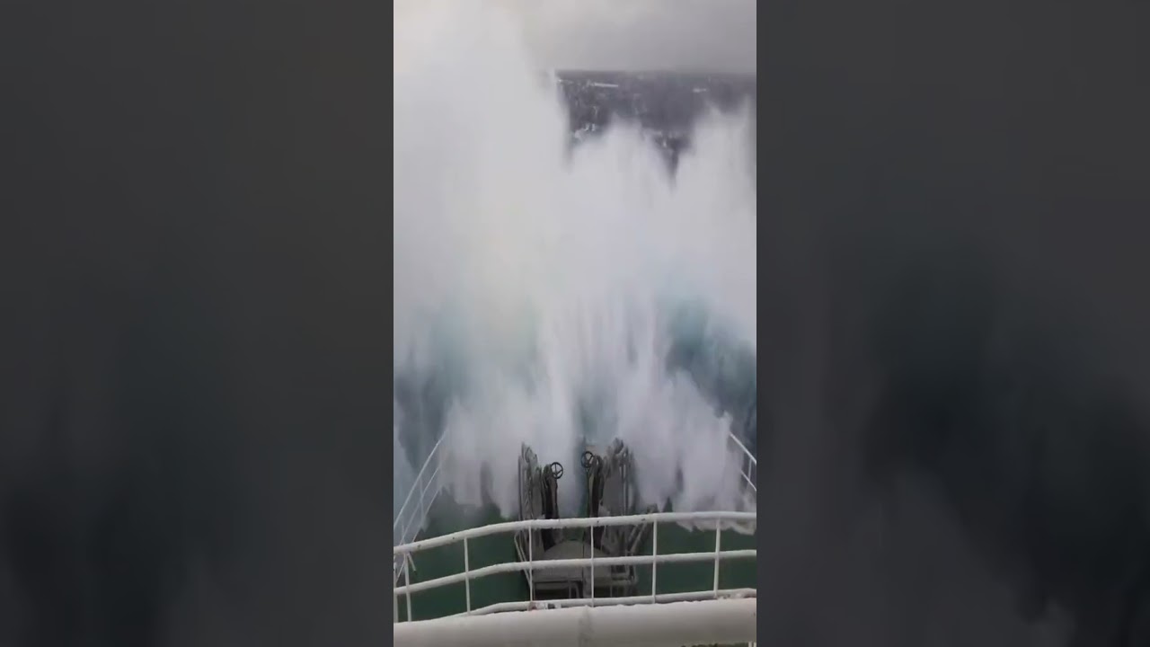 LES TERRIBLES VAGUES DE LA MER DU NORD -NORTHSEA  