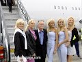 Hugh hefner poses with playmates including heather kozar