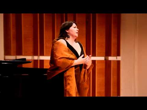 "Casta Diva" (Angela Meade) - MGF 10/31/2011