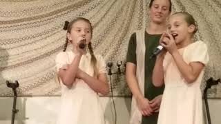 The stoltzfus children singing get that frown off your face in gospel express banquet