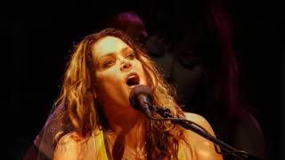 Video thumbnail of "Beth Hart & Joe Bonamassa   I Love You More Than You'll Ever Know"