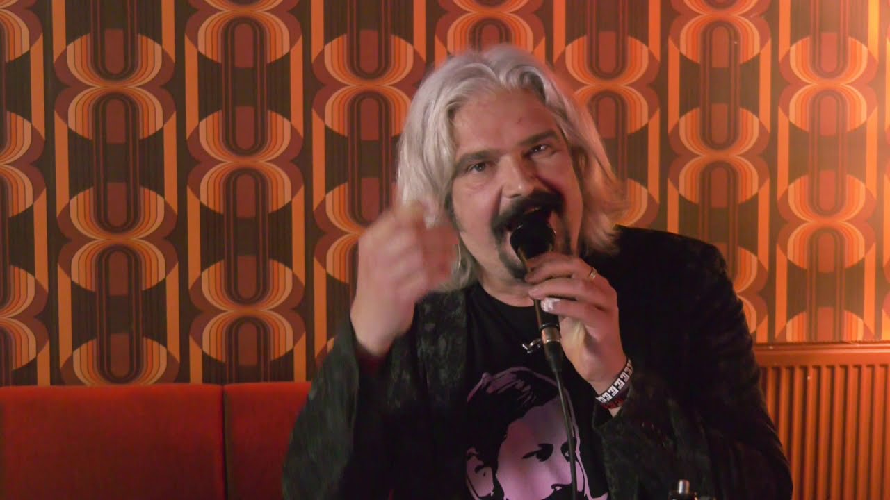 Watch SCHILLING - Jekyll and Hide on YouTube Watch SCHILLING - Jekyll and Hide on YouTube