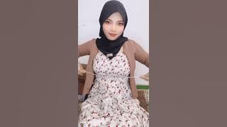 JILBAB GOYANG ENAK SAMBIL JONGKOK BERCUMBU MESRA ‼️ bigo hot #beautiful #girl #live #shorts