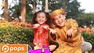 Video thumbnail of "Bánh Chưng Xanh - Phi Long ft Bé Bảo An [Official]"