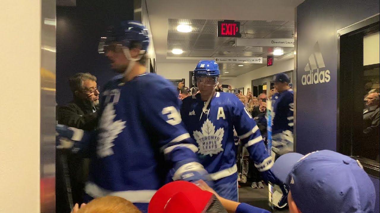 Toronto Maple Leafs - YouTube