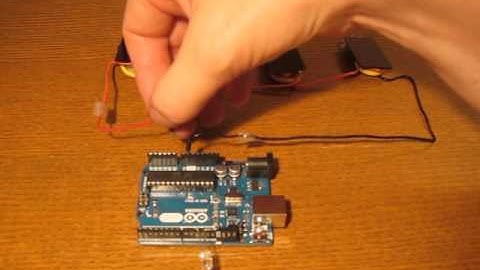 Arduino-based solar rechargeable lighthouse