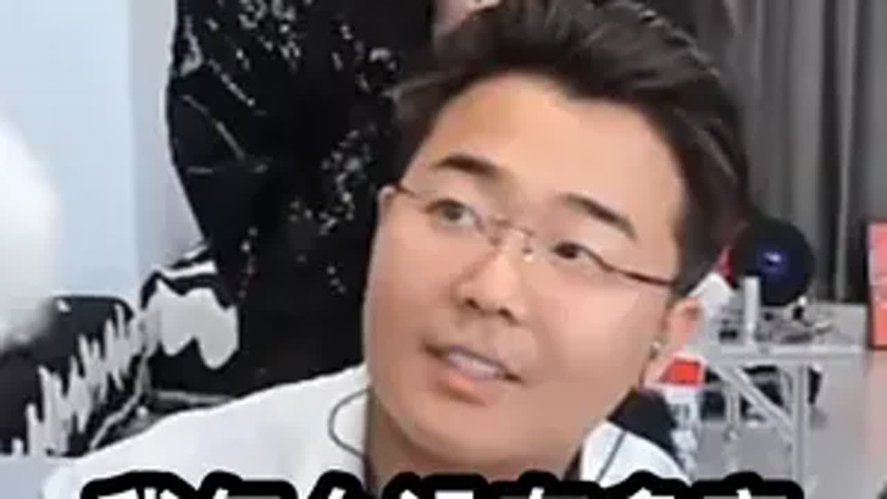 我只是想唱首歌而已😂姜小团团 张智超 张智超姜小团团 笑声会传染 搞怪日常 - YouTube