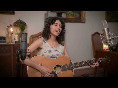 Santa Lucia - Amanda Pascali (Italian/English)