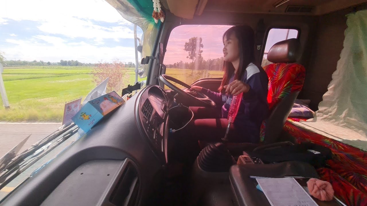 ผู้สาวขับรถดั้มมืออาชีพ คนนี้เก่งจริงๆ โสดด้วย So Good