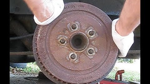 How to remove a stuck brake drum
