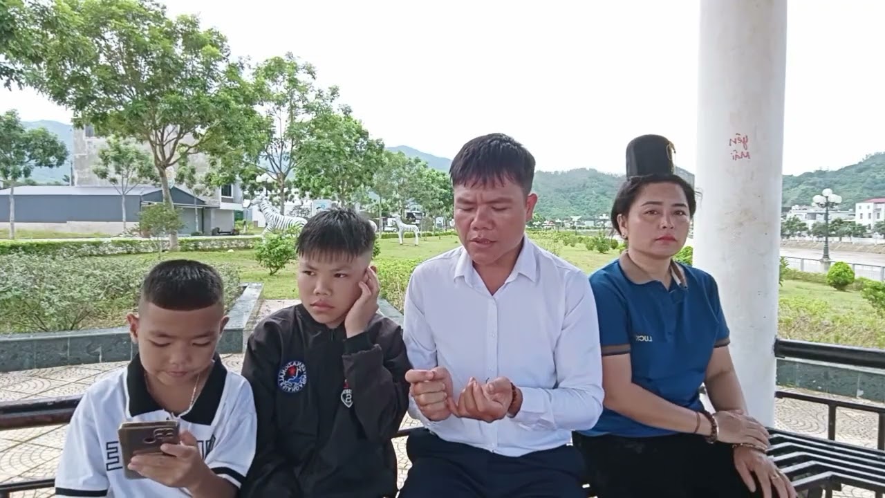 Lò khiêm khắp bó lụ xong chái 