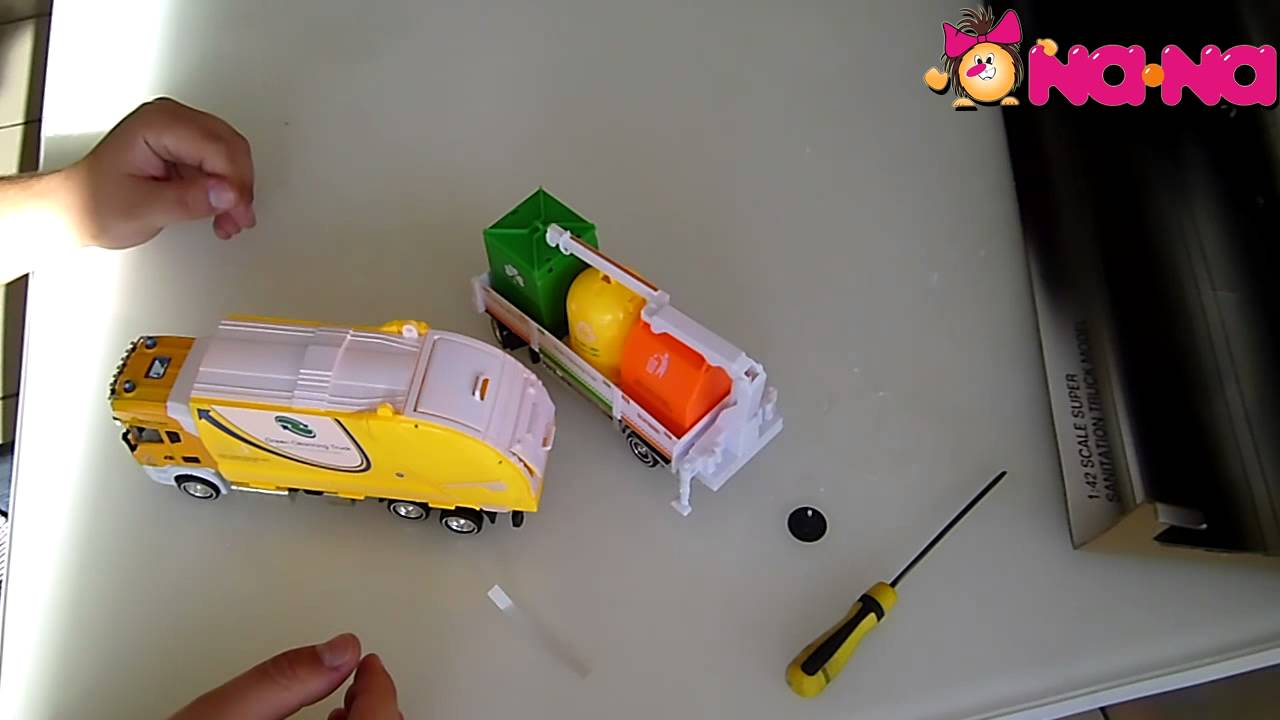 Игрушечный автомобиль чайка