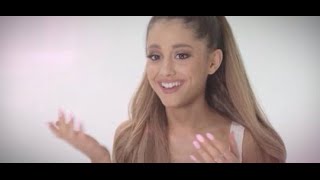 Ariana Grande 'My Everything in my Handbag'