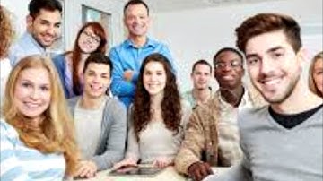 Moodle Review LMS | CA1 TEL MARIA HUGHES (With Music)