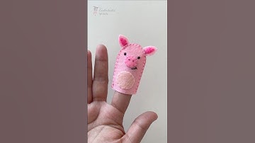 make felt finger puppets | felt animal | felt pig doll