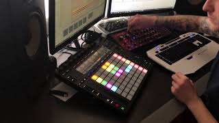 Behringer Neutron, Ableton Push2, Ableton Live - Ambient Motive