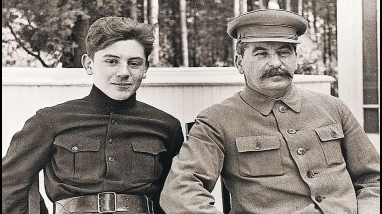 охранник сталина власик. как звали сыновей иосифа сталина. как звали сыновей иосифа сталина. василий сталин джугашвили. василий иосифович стали.