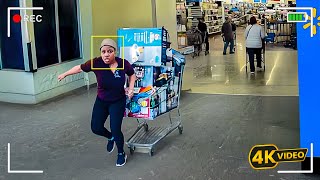 Woman Pushes Full Walmart Cart Out Like She’s Late for Work