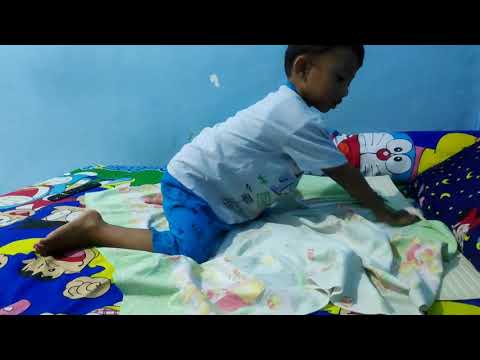 Video: Ukuran Tempat Tidur Bayi: Kami Memilih Seprai, Selimut Penutup, Dan Set Tempat Tidur 1,5 Ukuran 160x80 Di Tempat Tidur Bayi Untuk Bayi Baru Lahir