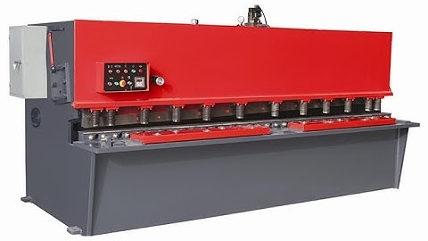 hydraulic Shearing machine operation principle