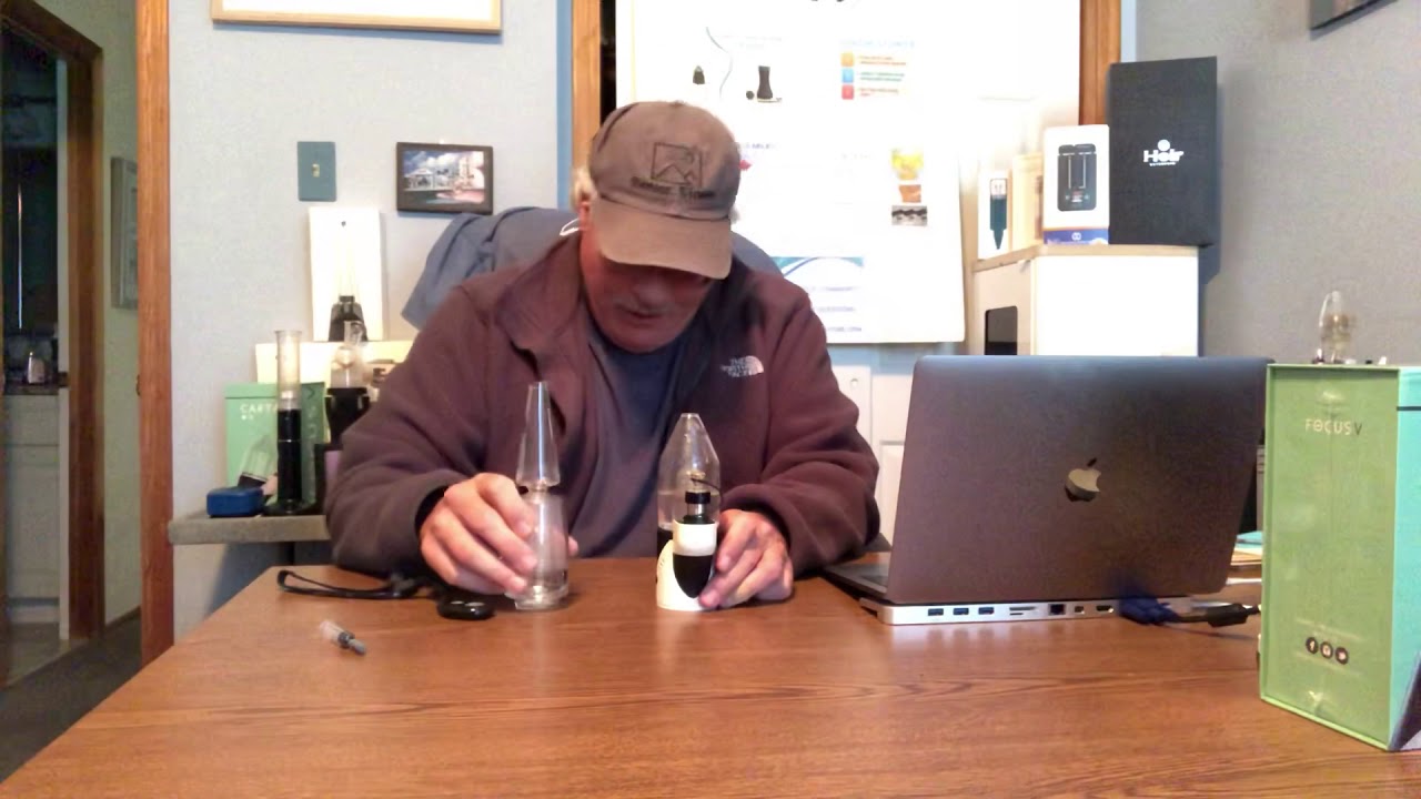 HELIX GLASS BUBBLER UPGRADE FOR CARTA E-RIG - AMAZING TASTE AND SMOOTH VAPOR - UPPER CARB HOLE IS A+