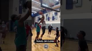 🏀🤔 ¿Crees que esto es caminar o no❓ #basketball #nbalatino #nba #ballislife #pasión #sports