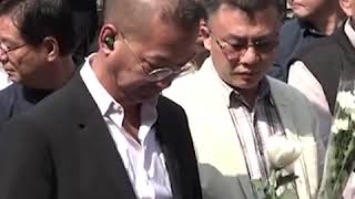 【短片】【羅伯一路好走】現身路祭、上水羅伯長子哽咽：我爸爸手無寸鐵、與世無爭、望警方盡快緝拿兇手、希望香港仇恨結束