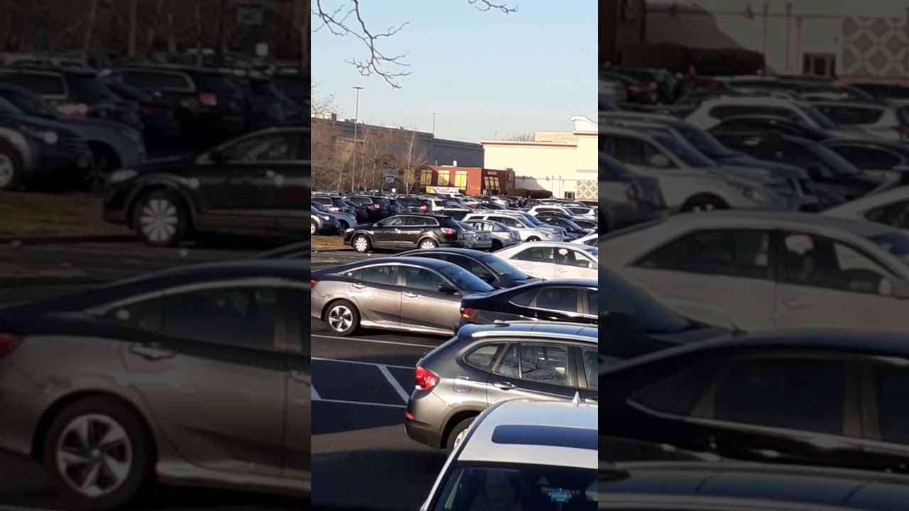 Jersey garden mall shots fired?? See description YouTube