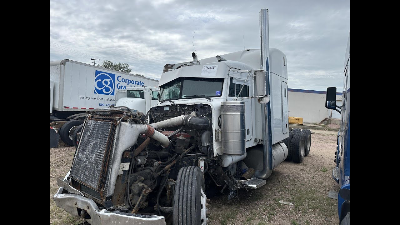 1996 Peterbilt 379 - Parts Unit 96PB076