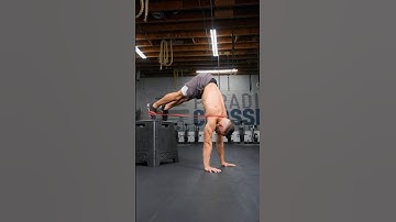 Fix your banana handstand 🍌 #calisthenics