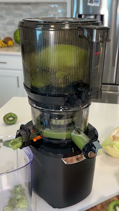 🍈 Juicing Melon Peel Using Kuvings AUTO10 Hands-Free Slow Juicer