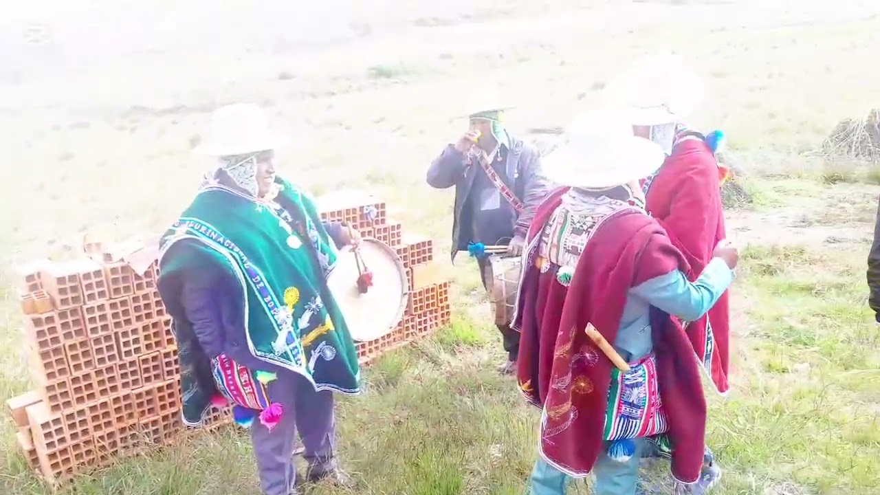 TRADICIONES Y COSTUMBRES  CARNAVALERAS DEL AYLLU ORIGINARIO TAYPI CHIÑAYA 