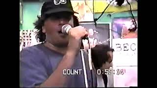 Ween - Gabrielle - 2000-06-30 Venice Beach CA Benway Bob's Records