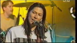 Breeders - 2-Divine Hammer (live MTV studios 09oct93)