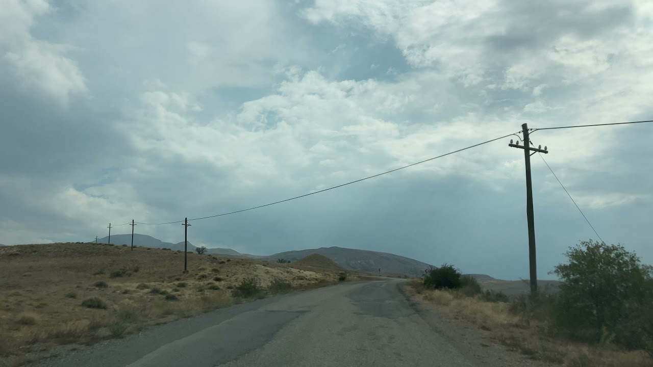 Divriği / Kavaklısu Köyü (Armutak) Arası