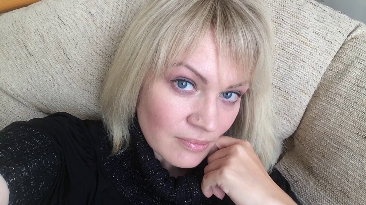 Алена Воробьева - Жаль, что нельзя - Стихи - YouTube