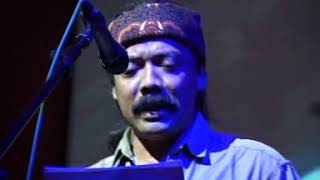 Air, Burung dan Nenek Moyang karya Iman Soleh dari Les Porteurs D'eau Phellen Philipe Baldini.