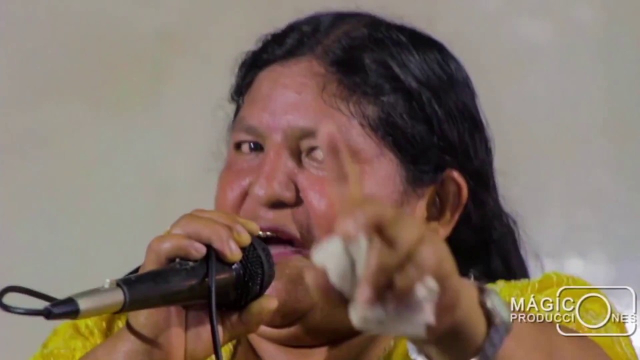 PRIMA HUARI Y SU GRUPO SONQO LLAJTA