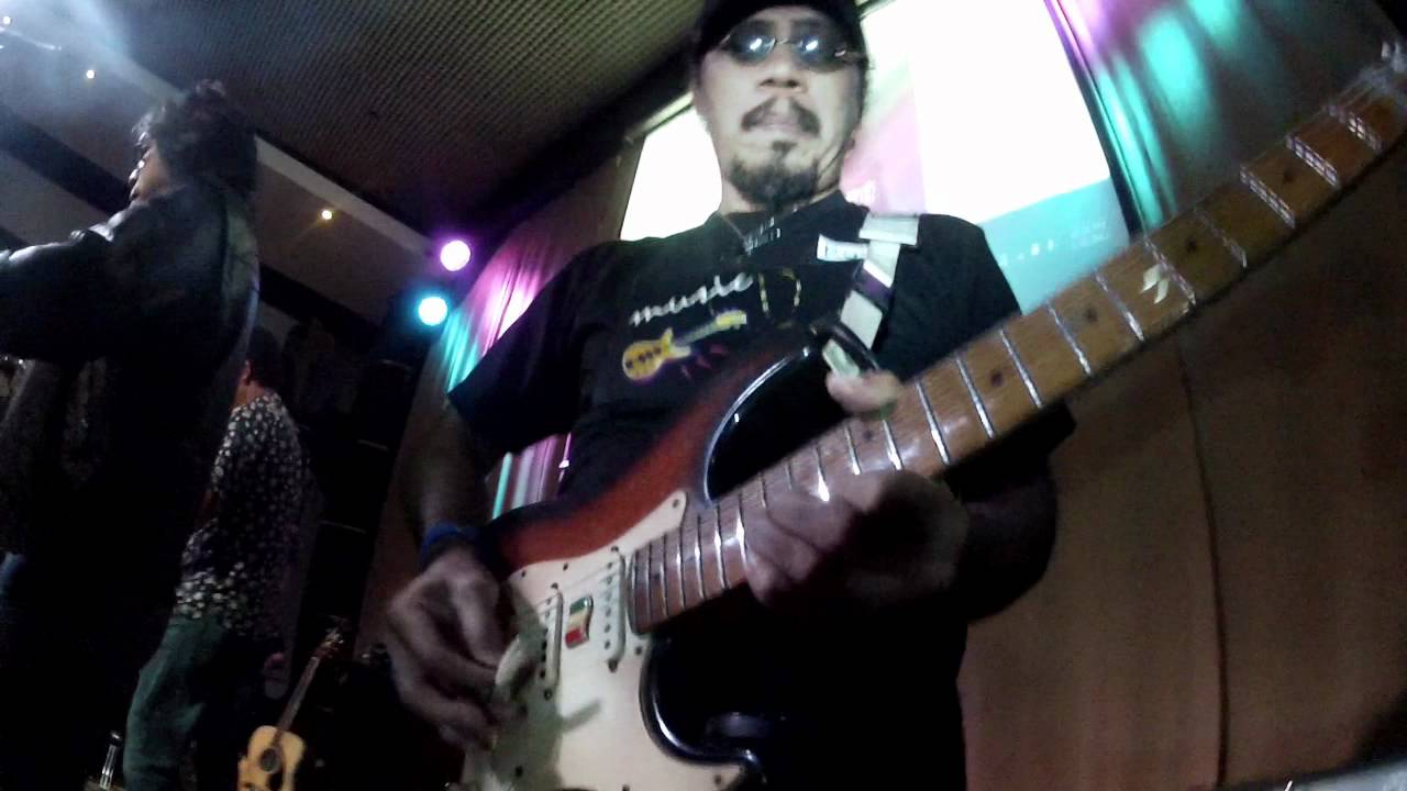 Glass Onion Band LIVE 10th PCR Reunion Charlies Jazz Bar, Makati YouTube