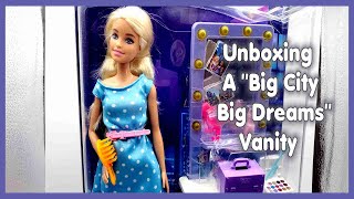 Unboxing A Barbie, "Big City Big Dreams" Dressing Room Playset