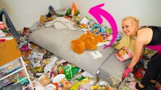 A Heartwarming Cleanup for a Little Kitty in a Home Full of Trash – Absolutely Free! ❤️ by Aurikatariina 491,519 views 3 months ago 31 minutes