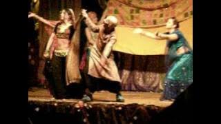 INDIA E-MOTION BOLLYWOOD DANCE MUSICAL